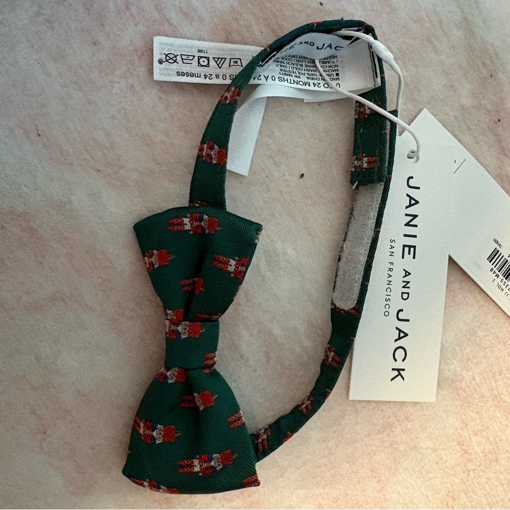 Janie and Jack Festive Green Bow Tie for Kids